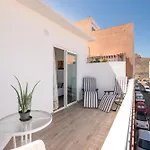 Atico Centrico Con Terraza Privada