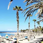 Wonderful White Appartament In Playa Las Americas