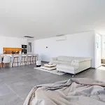 Sybaris Villa 09 By Smart Holiday
