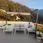Elegant, Comfortable Penthouse With Scenic Views