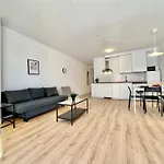 Sunny Seas Hideaway Apartment