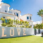 Casa Amore - By Apricus Holidays