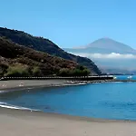 Tide\'S Embrace & Natural Pool