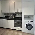 Beautiful Sea View Apt In Castle Harbour C002