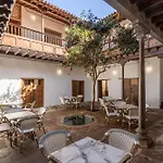 La Casa De La Camelia