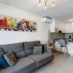 Apartamento De Lujo En Torre Del Sol, Playa De Las Americas