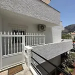 New Renovated Appartment With Beautiful View On Cliffs And Sea