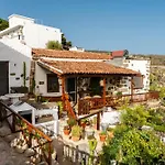 Casa Rural Tajona & Granero