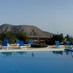 Villa Azure Horizon And Breeze - Panoramic Ocean View And Heated Pool