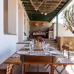 Villa El Olivo - First Line With Direct Access To The Beach