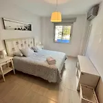 Apartamento A Pie De Playa Con Una Amplia Terraza