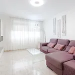 Sol Y Mar Retreat