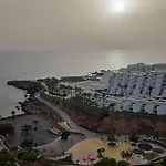 Pleasantly Studio With A Sea View And Pool, Paraiso Del Sur 611