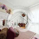 Janias Alcala Apartment