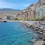 Radazul Beachfront Apartment