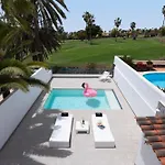 Karat Caleta Golf Views