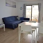 Lovely 1 Bed Apartment In Castle Harbour C108