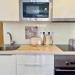 Bluebird Luxury Apartment In Las Americas