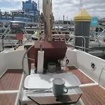 Cozy Sailboat Experience
