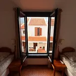Sunny 2-Bedroom Apartment In Parque Santiago II