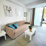 Prime Garden-View Studios