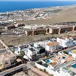 Villa Tropical