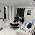 Heart Of Los Cristianos Modern Apartment Close To The Sea In Tenerife
