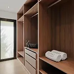 Karat Villa Esmeralda