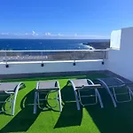 Casa La Familia