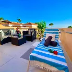 Passione Beautiful Apartment With Sea View
