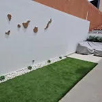 La Casita De Emily - Reformada, Bien Situada Y Con Piscina Amplia