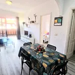 Cozy Apartment Tenerife South Wifi & Pool