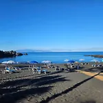 Paulmarie Apartment Playa La Arena