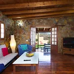 La Casa De Aya