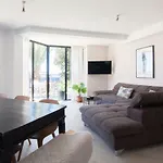 Your Desk On The Beach, Vista Bella Seaview