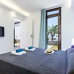 263 Precious Bungalow With Terrace, Free Wifi