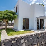 263 Precious Bungalow With Terrace, Free Wifi