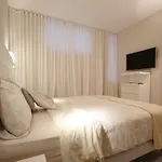 Luxury Apartments In First Beach Line With Pool