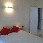 Petit Paradis