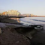 Alquilaencanarias El Medano Sotavento, Great Terrace And Beach