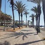 Ground Floor Apartment No 5 With Fantastic Heated Pool Close To The Sea, Gardensite