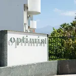 Optimist 1