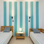 Live Gueimar House