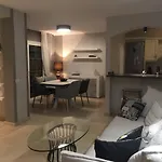Seaside Luxurous Private 3 Bedroom Villa With Swimming Pool