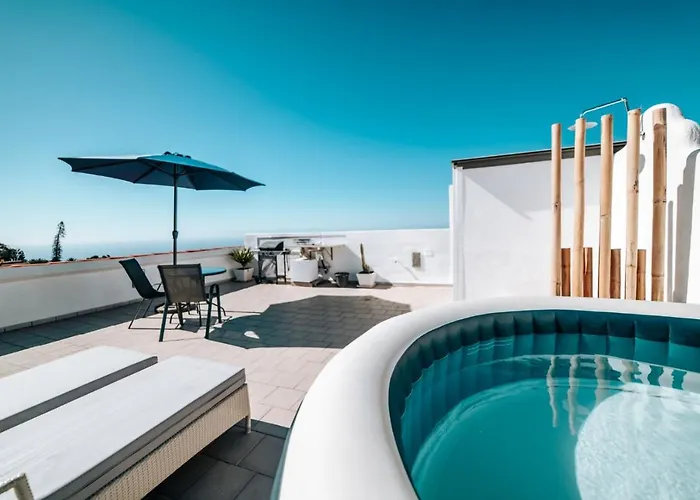 Eterna Primavera Jacuzzi Terraza Privada