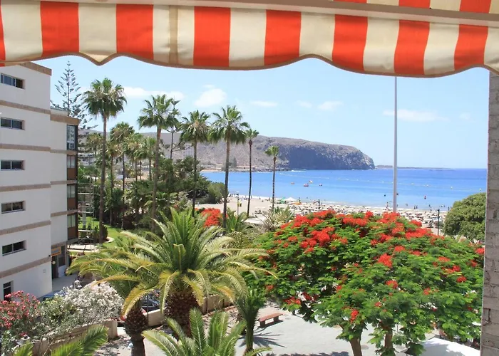 Casa Peter Los Cristianos centro a 20 metros del mar