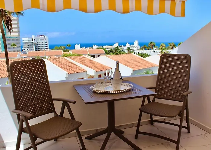 Garden City Premium - Full Seaview