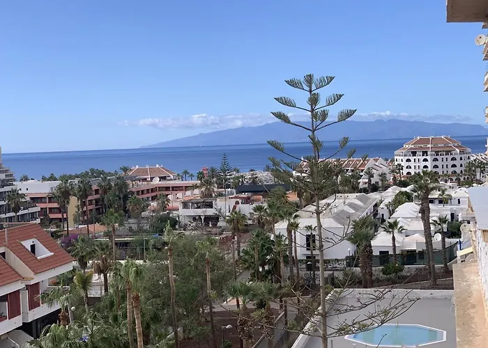 Superb Seaview Apartment In Playa De Las Americas