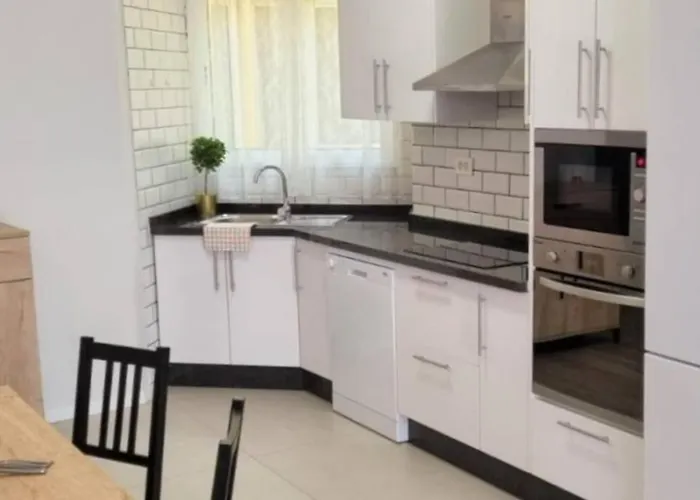 Apartment In The City Center