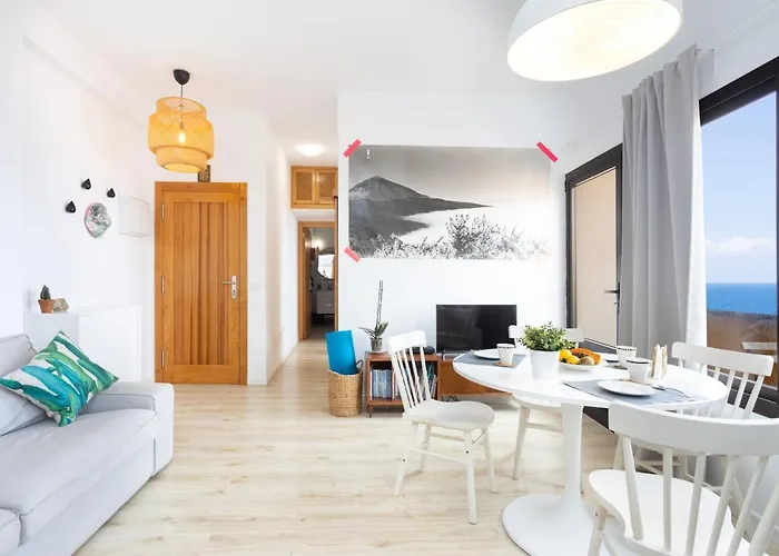Home2Book Charming Apartment Bajamar